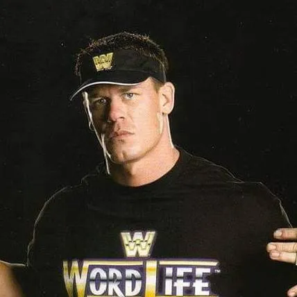 chat with ai character: Young John Cena💕