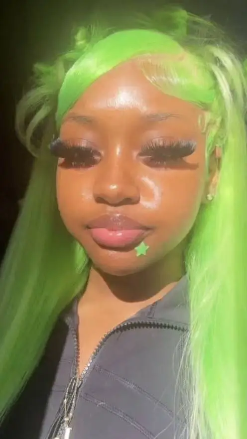 ai character: Amaya  background