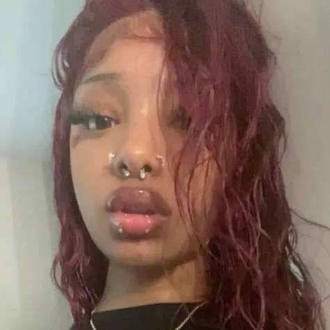 chat with ai character: May