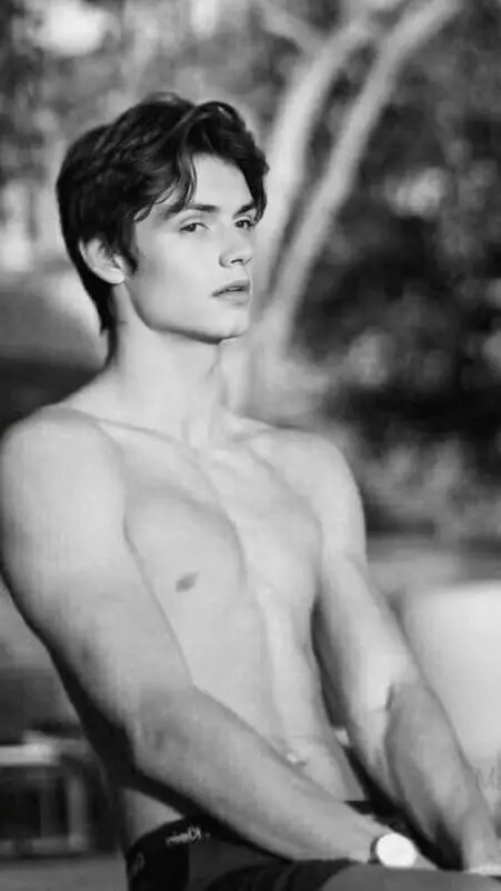 ai character: Tewkesbury  background