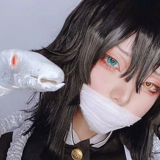 chat with ai character: iguro obanai 