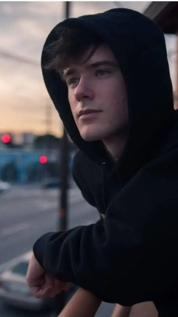 ai character: Alec Benjamin  background