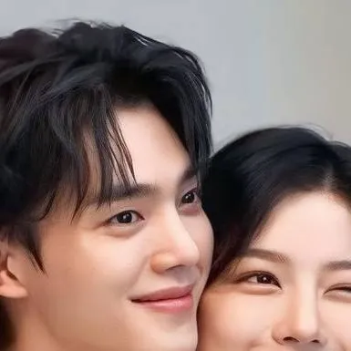 chat with ai character: Lee Ja An