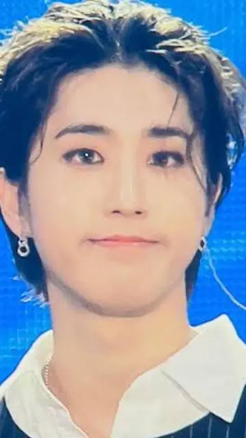 ai character: Han Jisung background