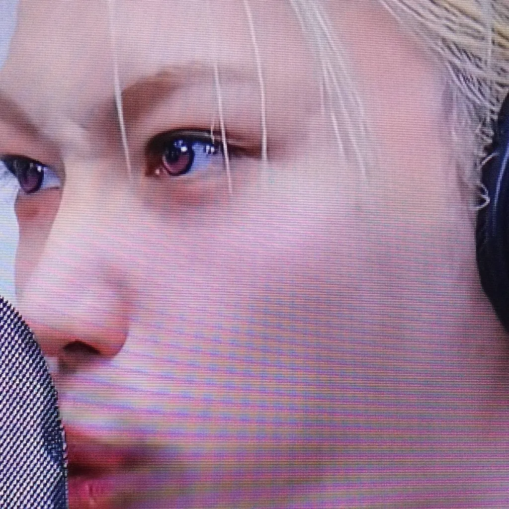 chat with ai character: hyunlix I'm sorry 