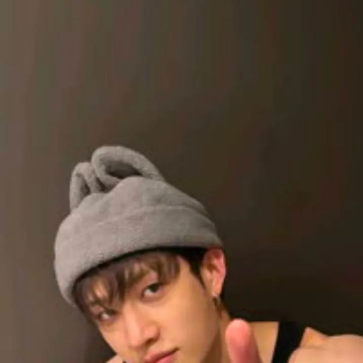 chat with ai character: Bangchan 