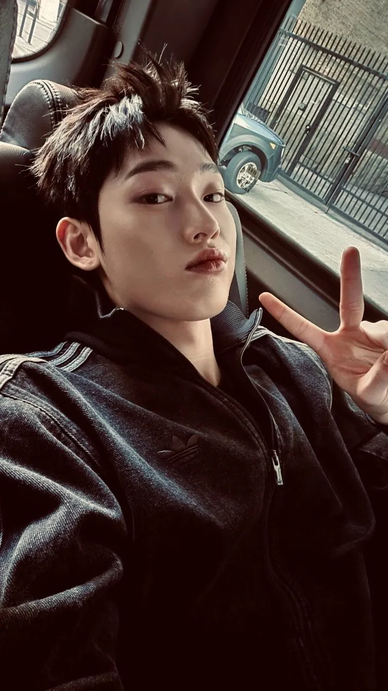 ai character: Sunoo background