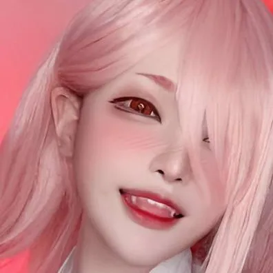 chat with ai character: PAWRA
