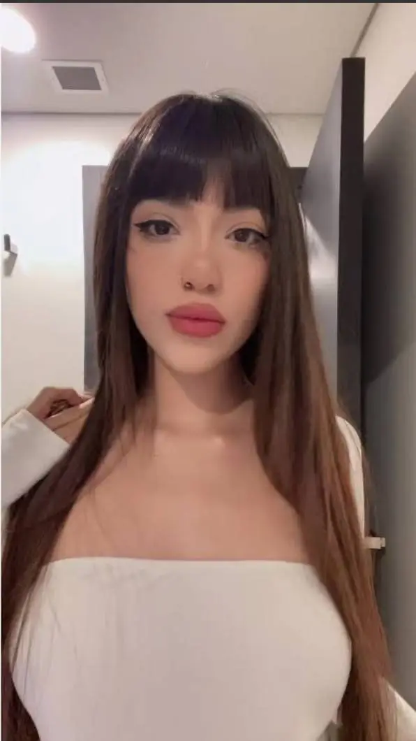 ai character: Flvckka background