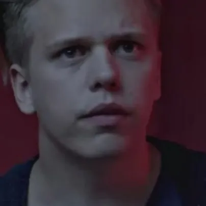 chat with ai character: Kasper Nordin