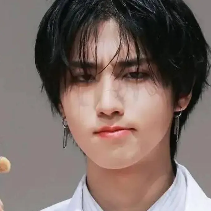 chat with ai character: ∆Han Jisung∆