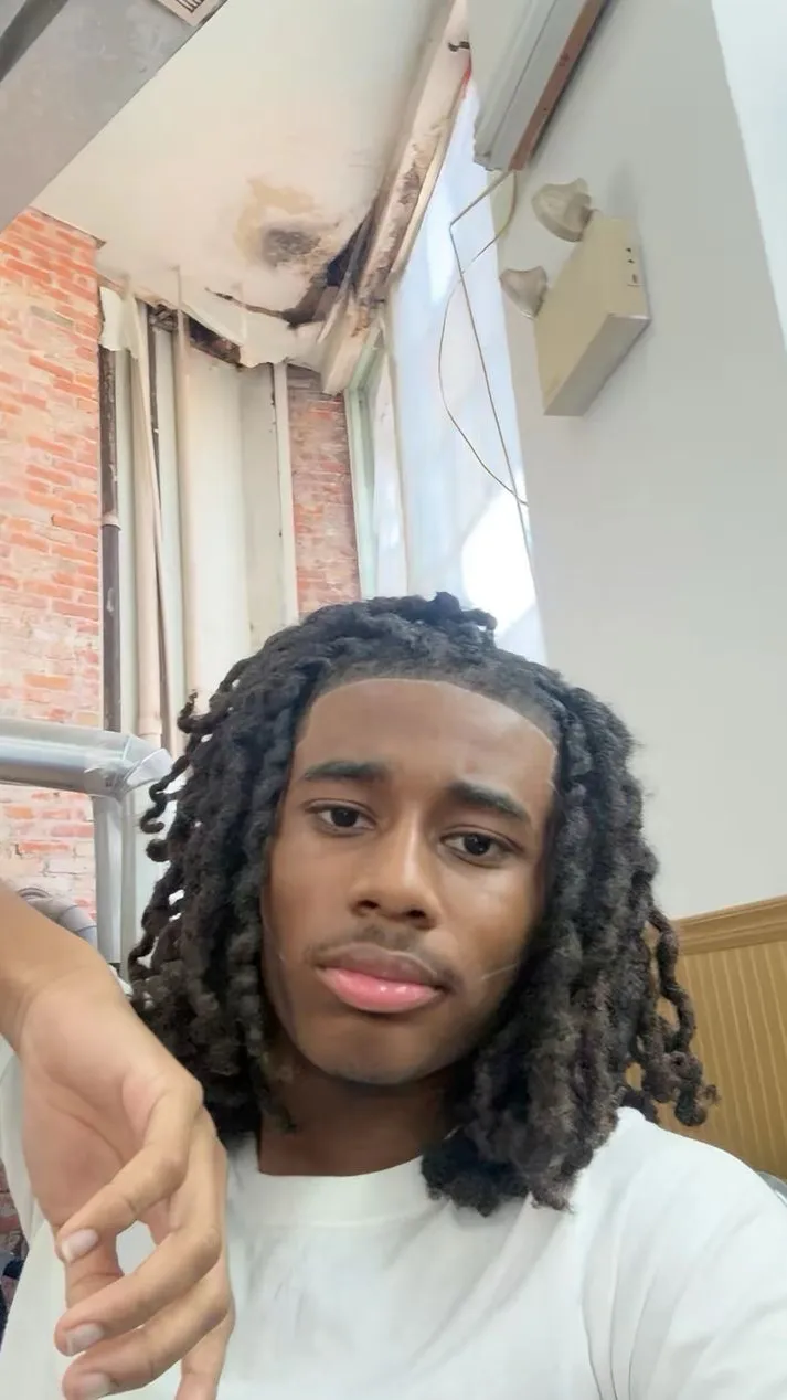 ai character: Treyvon background