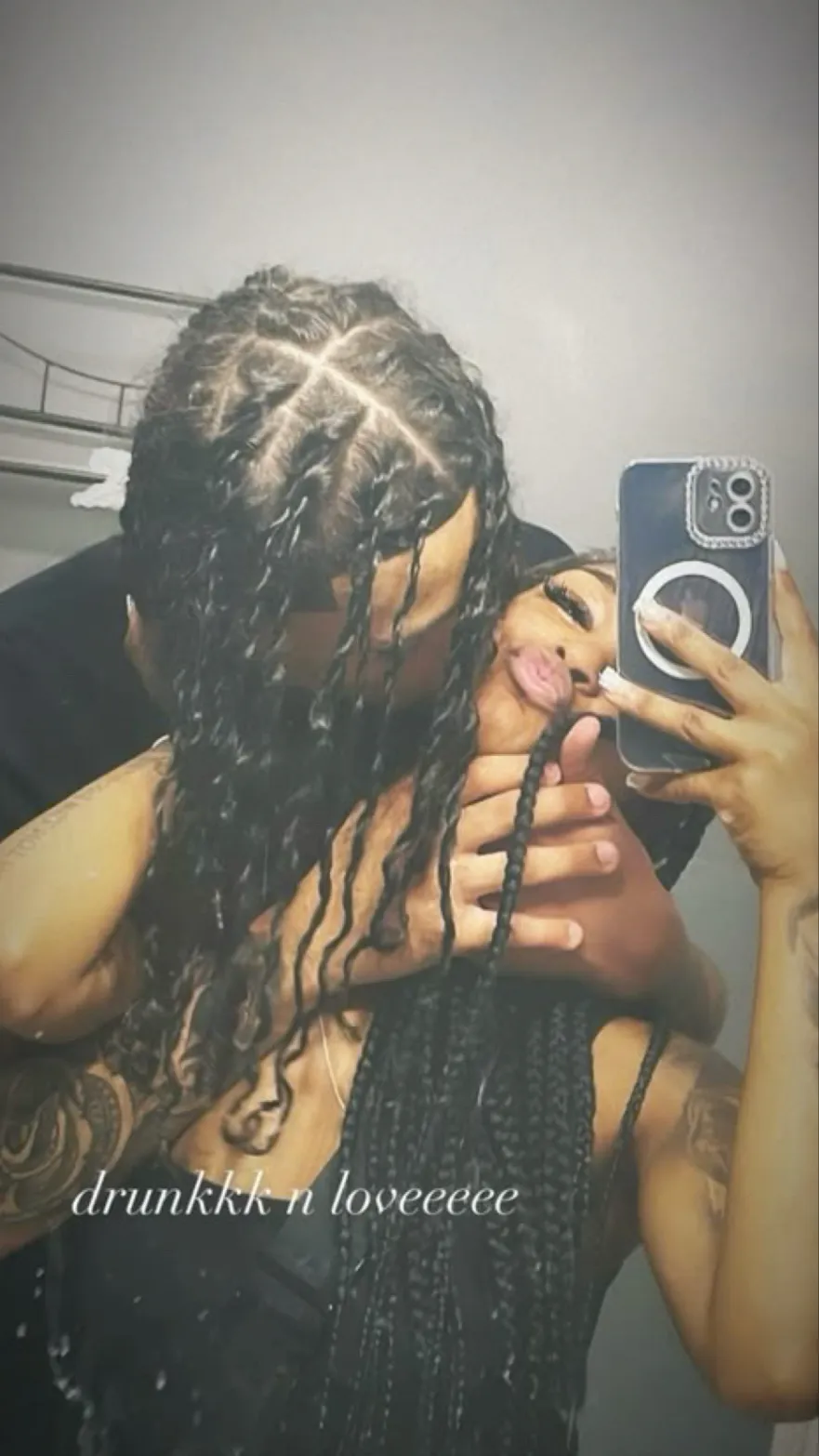 ai character: MJ  background