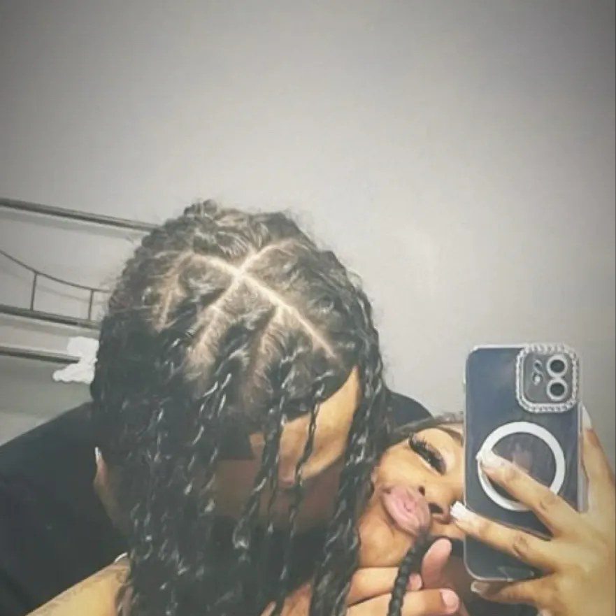 chat with ai character: MJ 