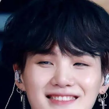 chat with ai character: ✨❤️Suga❤️✨