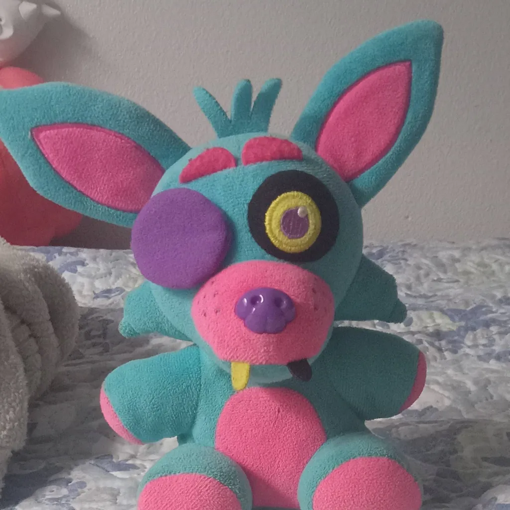 chat with ai character: Foxy456 