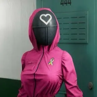 chat with ai character: Female guard