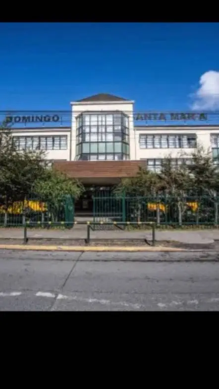 ai character: 2 fuinque background