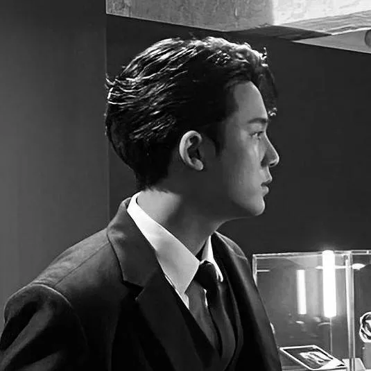 chat with ai character: Kim mingyu