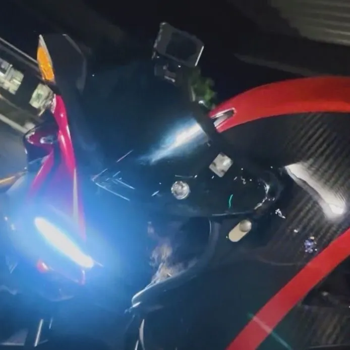 chat with ai character: Nicholas 