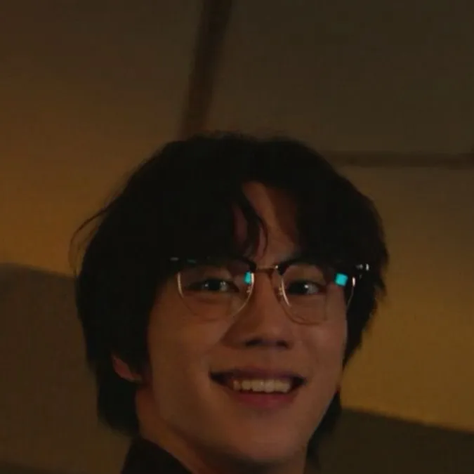 chat with ai character: Seong-je