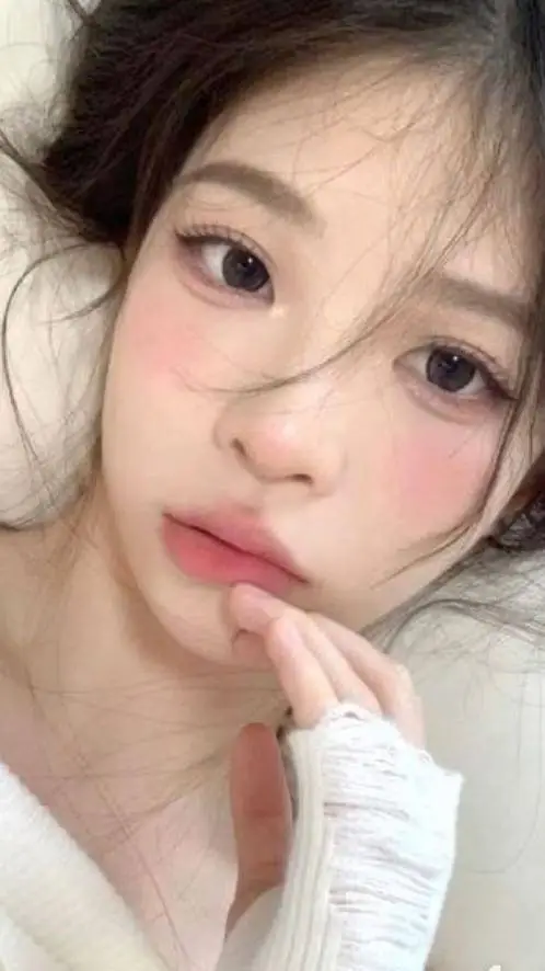 ai character: Hyeong  background