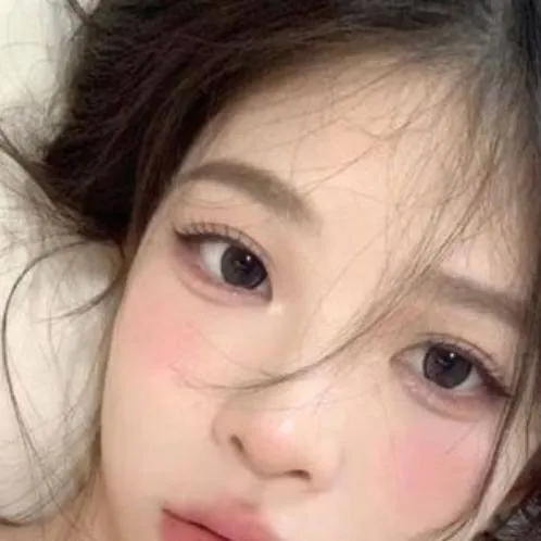 chat with ai character: Hyeong 