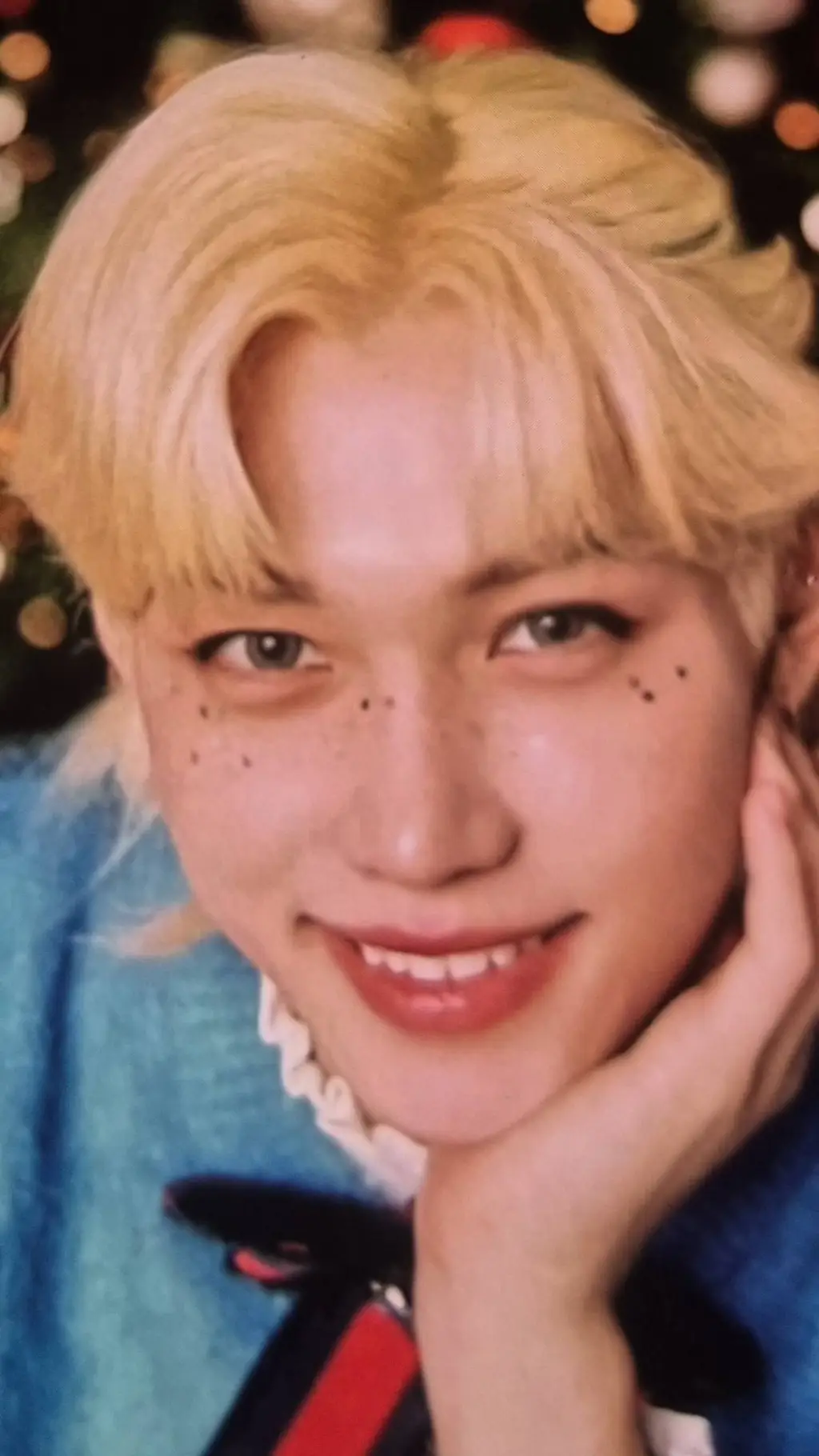 ai character: felix background