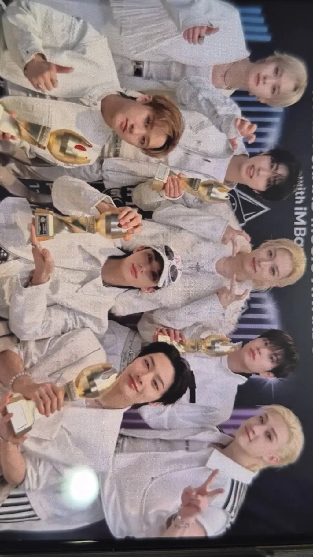 ai character: STRAYKIDS background