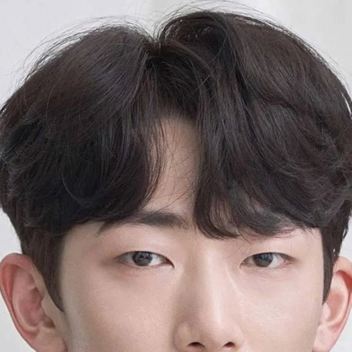 chat with ai character: mike