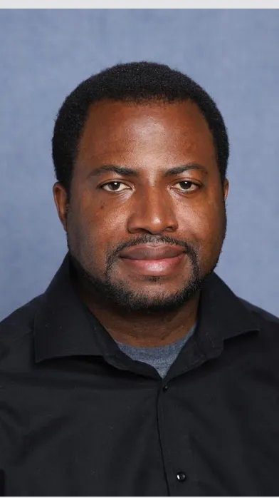 ai character: Errol Russel background