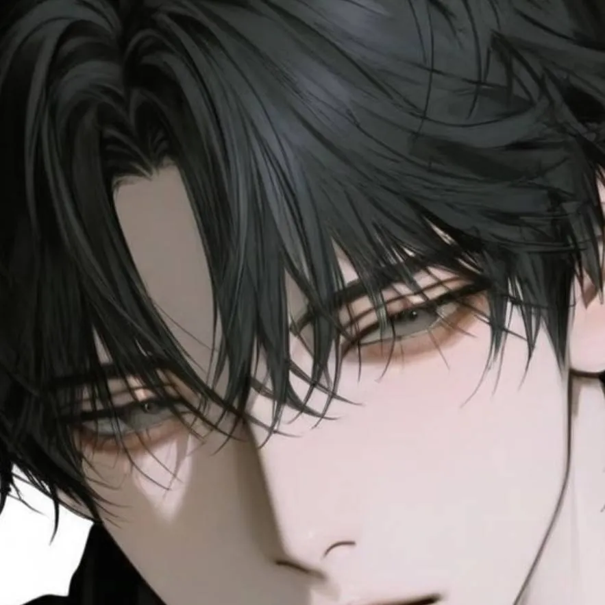 chat with ai character: 🎧••Alex••🎮