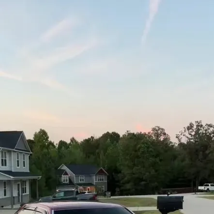 chat with ai character: Ls 400 car meet