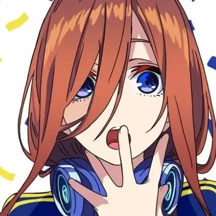 chat with ai character: Miku nakano 🩵