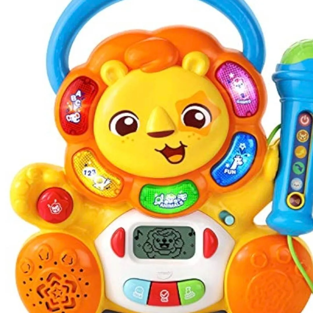 chat with ai character: kidi karaoke lion