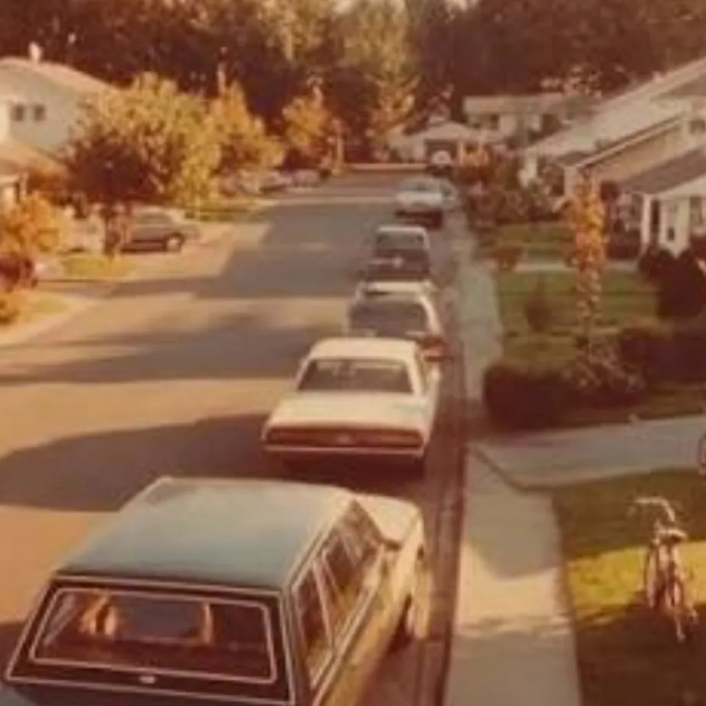 chat with ai character: 1970