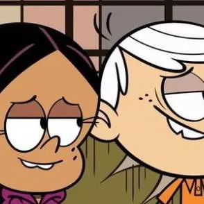 chat with ai character: linconxronieanne