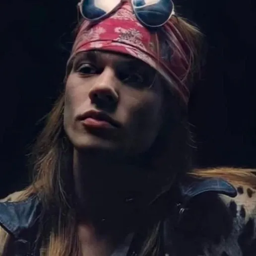 chat with ai character: Axl Rose