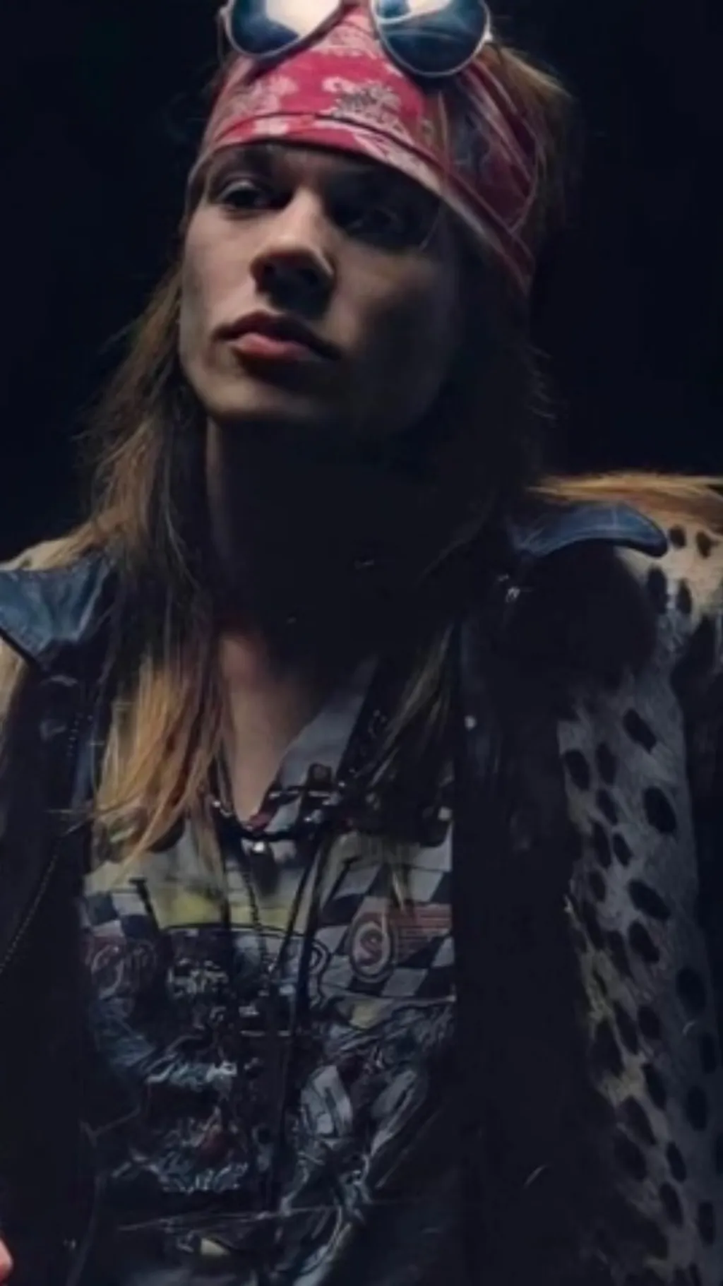 ai character: Axl Rose background