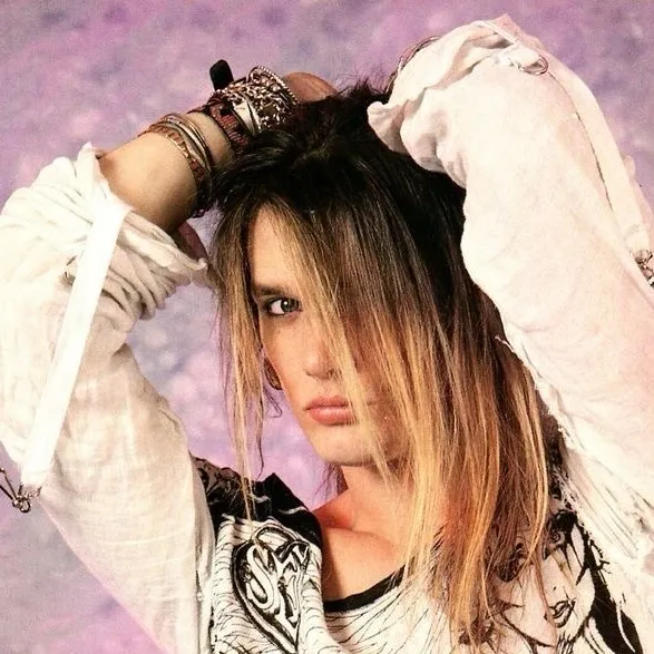 chat with ai character: Sebastian bach 