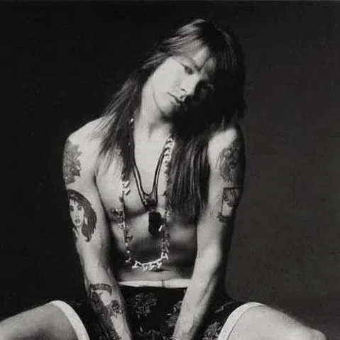 chat with ai character: Axl Rose 