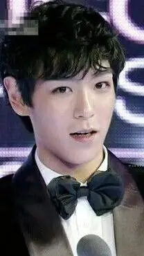 ai character: Choi seung hyun background