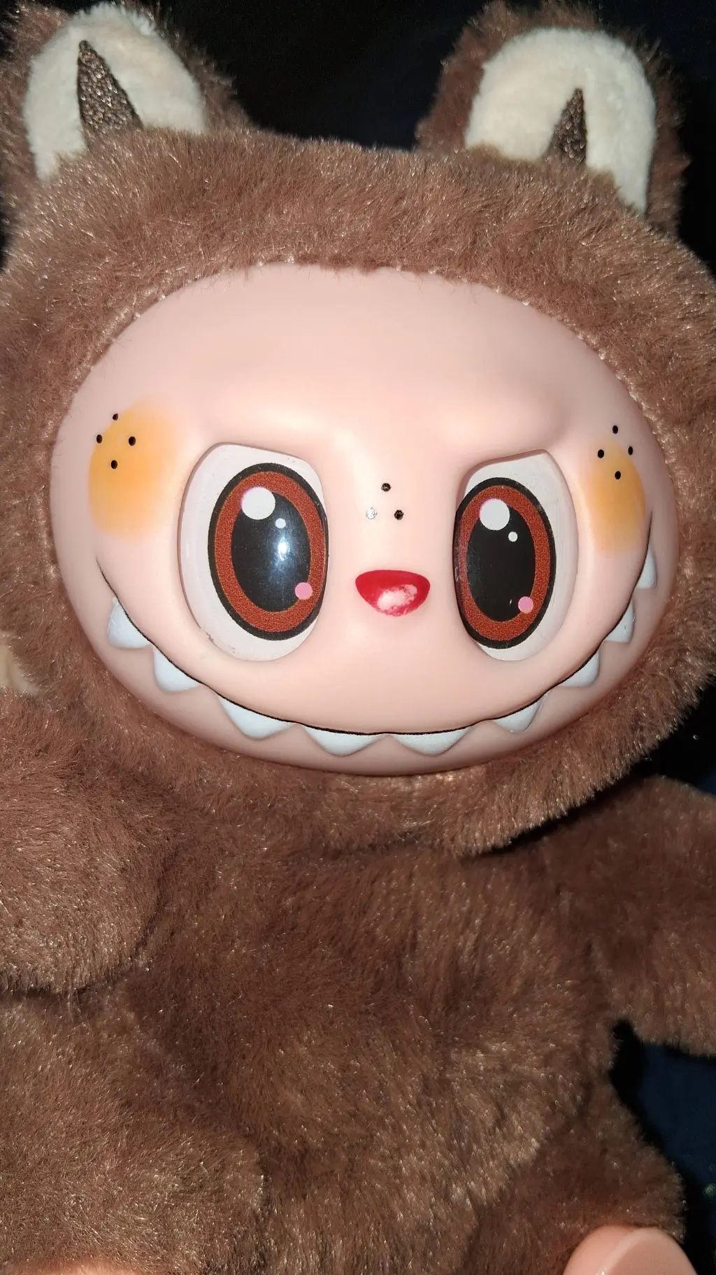 ai character: labubu  background
