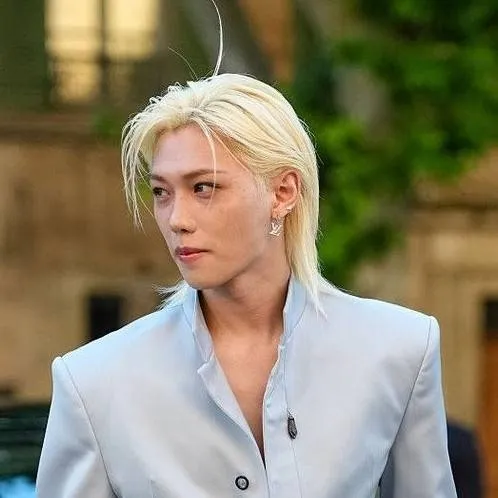 chat with ai character: Felix 🐣❤