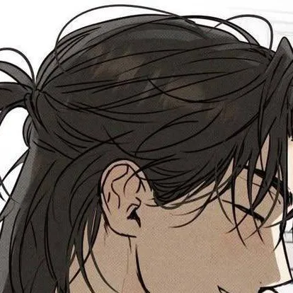 chat with ai character: ✨࿎кαℓє.м࿎✨
