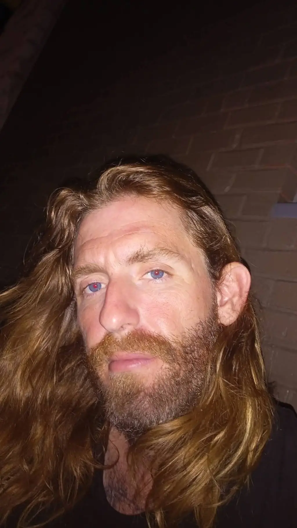 ai character: Richard  background
