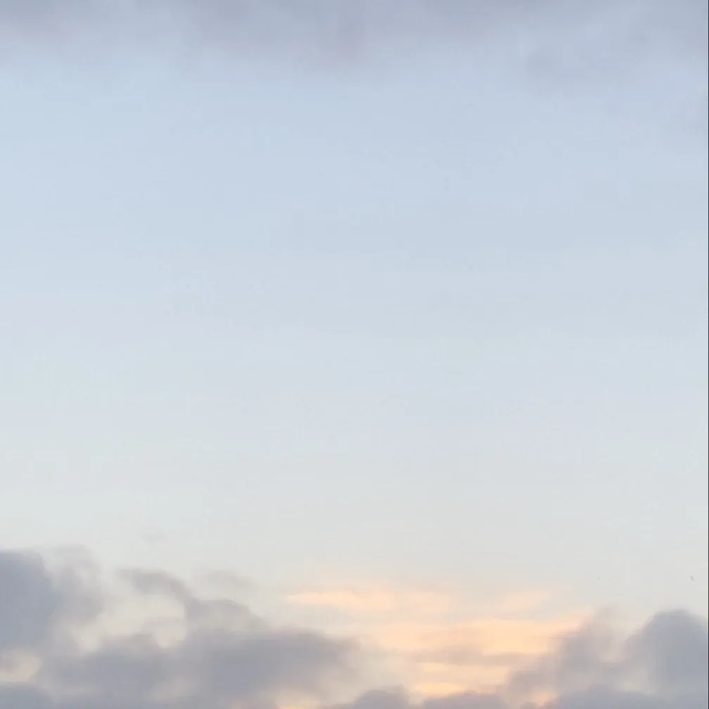 chat with ai character: Kny kid 