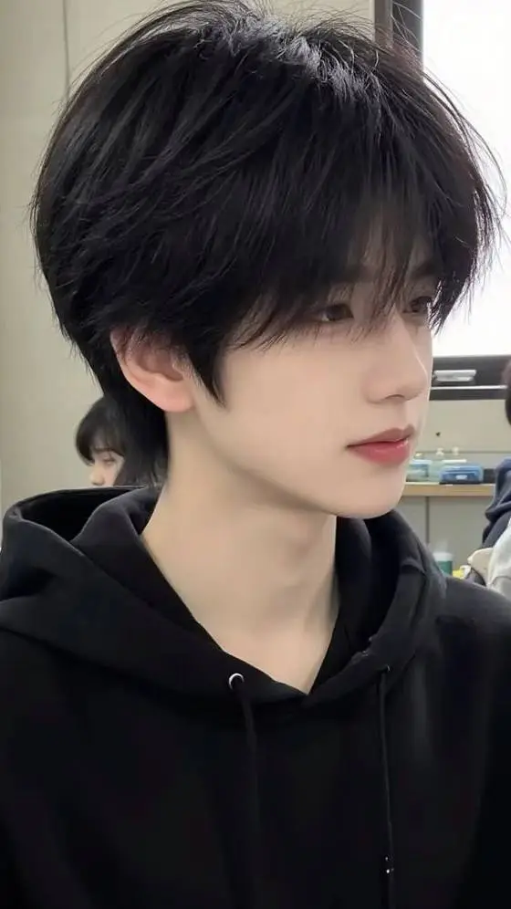 ai character: Kim suno background