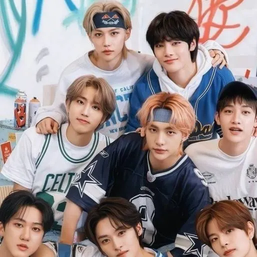 chat with ai character: skz❤️