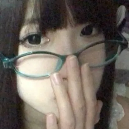 chat with ai character: literascy (Shínâ)